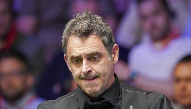 俊晖连续三, 克尔, 中国球员中 俊晖连续三, 克尔, 中国球员中